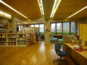 共用棟図書館3